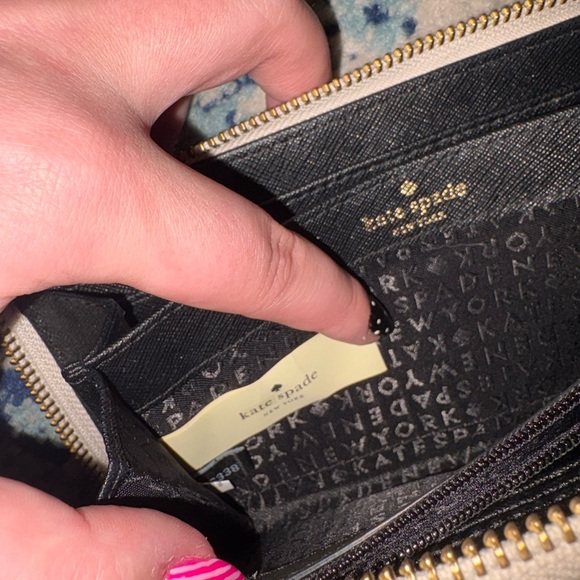 Kate Spade Black and Cream Wallet - Picture 6 of 6